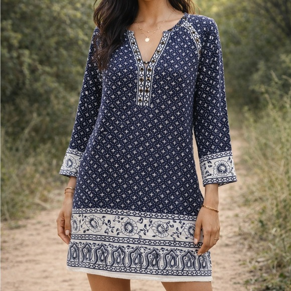 Forever 21 Dresses & Skirts - Forever 21 navy + white boho tunic dress • size S